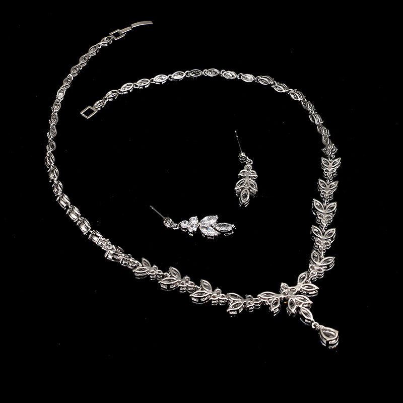 Simple Bridal Set