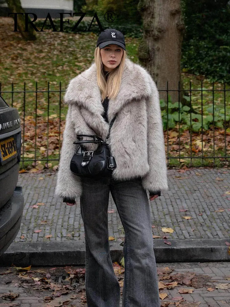 TRAFZA Women Fashion Cropped Faux Fur Jacket Coat