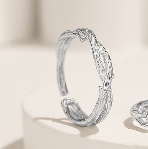 A Pair Of Thorn Rose Couple Rings 925 Silver