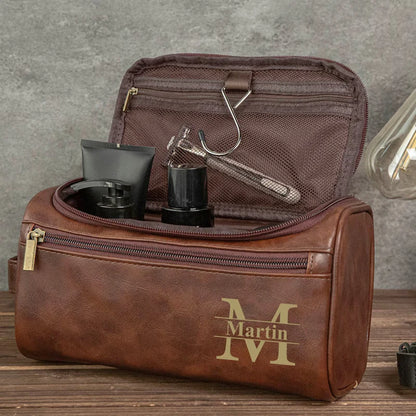Personalized Leather Toiletry Bag – Dopp Kit for Men