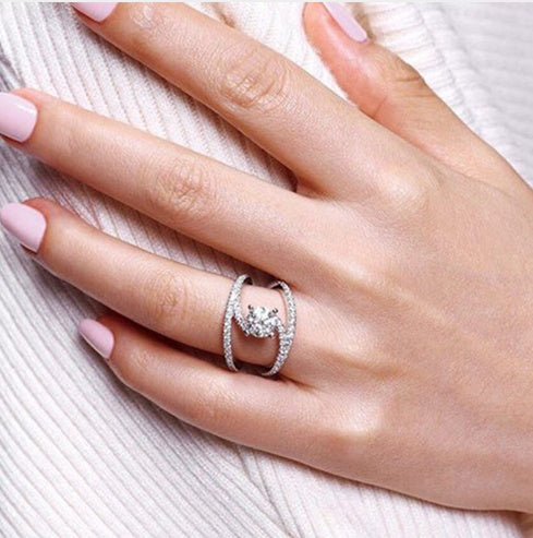 Fashionable Gorgeous Curved Rings Women's Engagement Wedding Rings